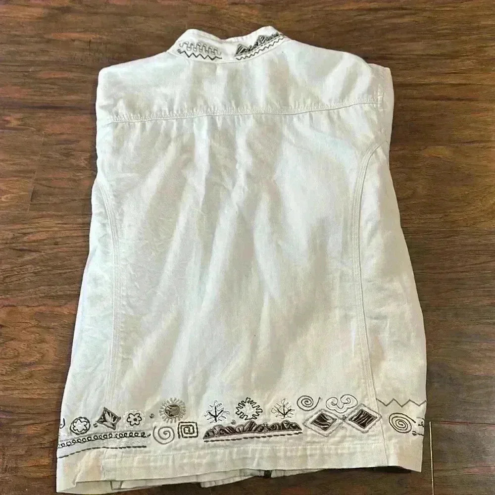 Units Zippered Embroidered Jacket - Picture 6 of 10